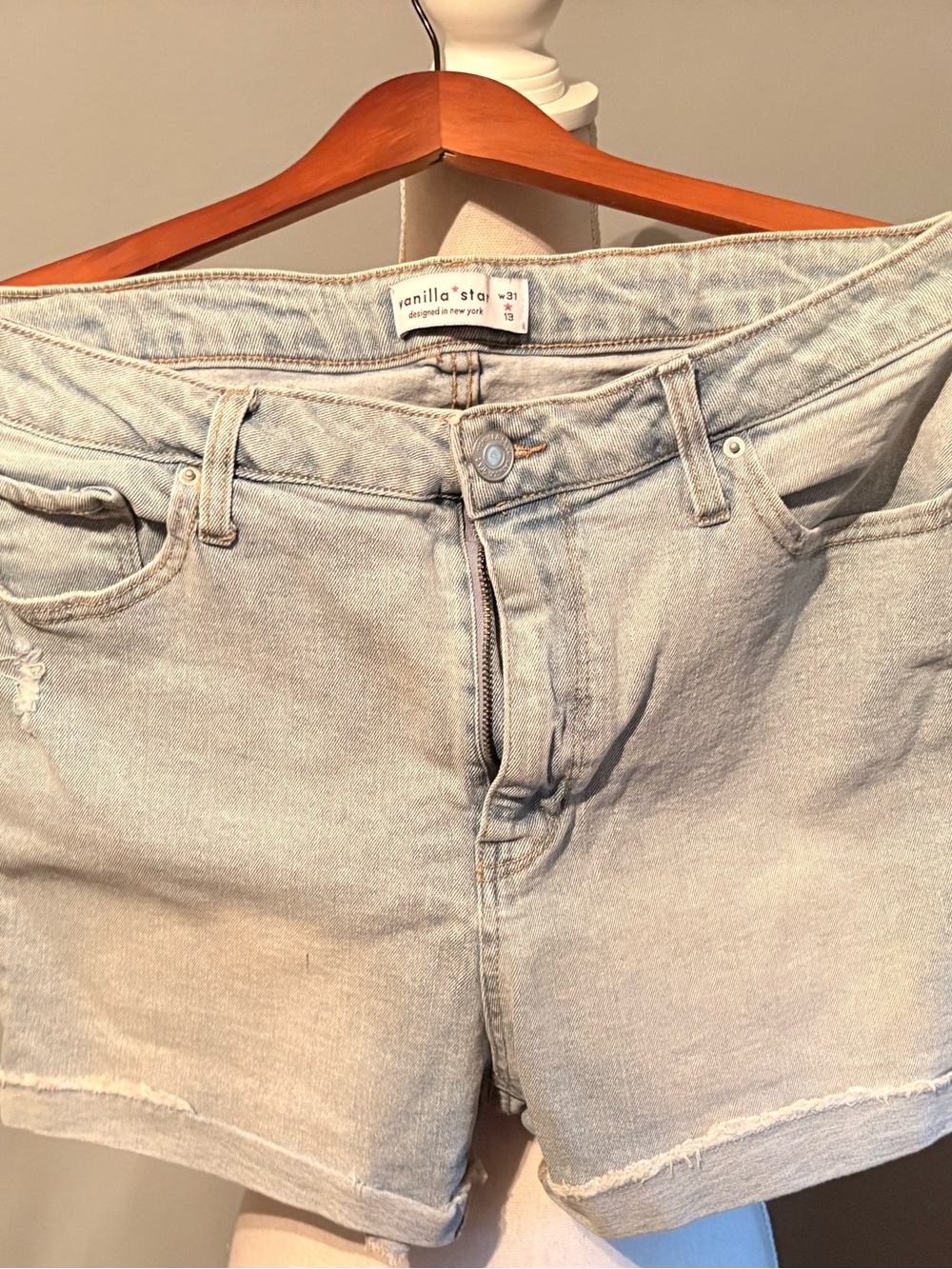 Vanilla Star Light Wash Denim Jean Shorts